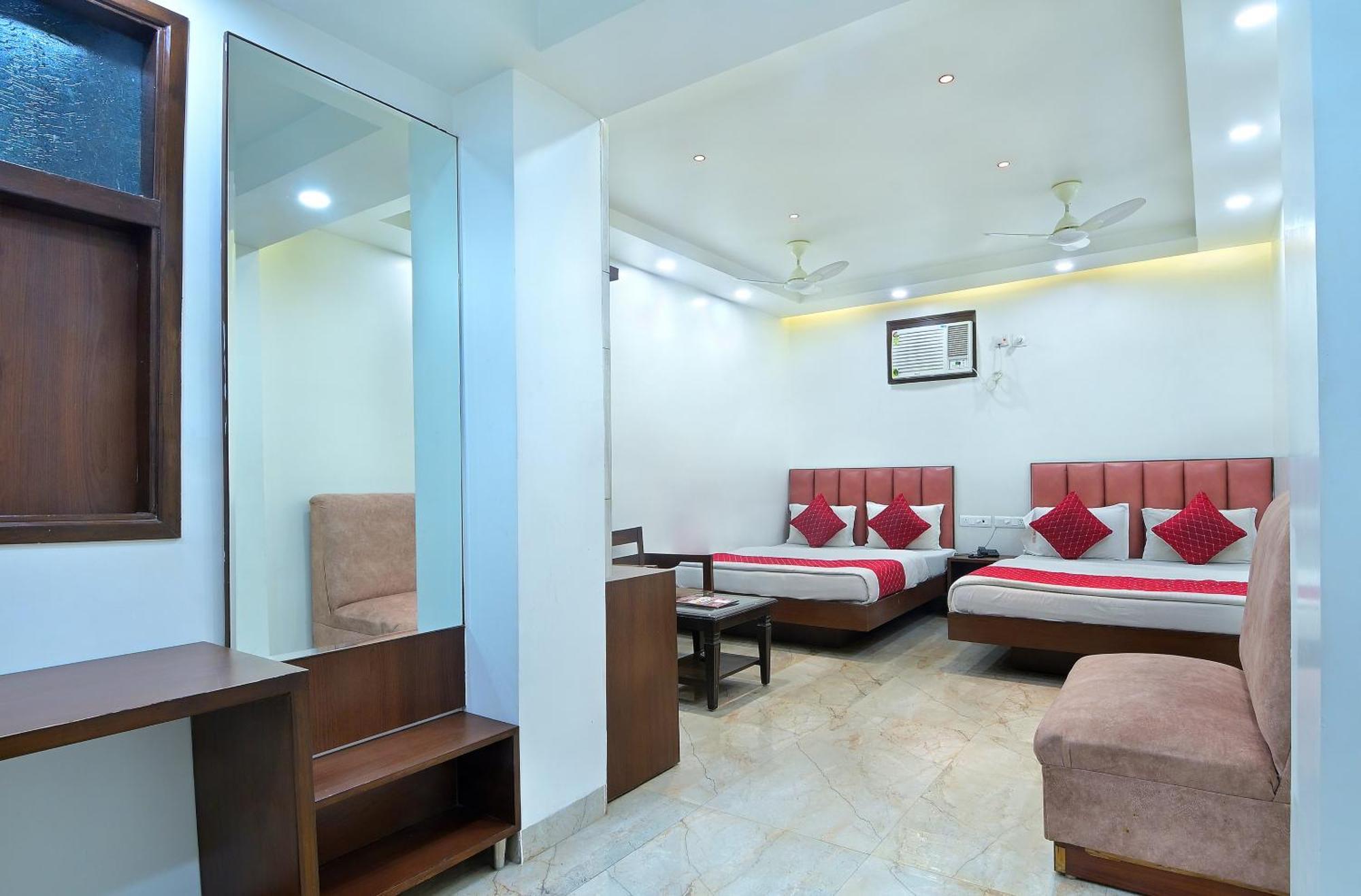 Hotel Maharani Lodge Yeni Delhi Dış mekan fotoğraf