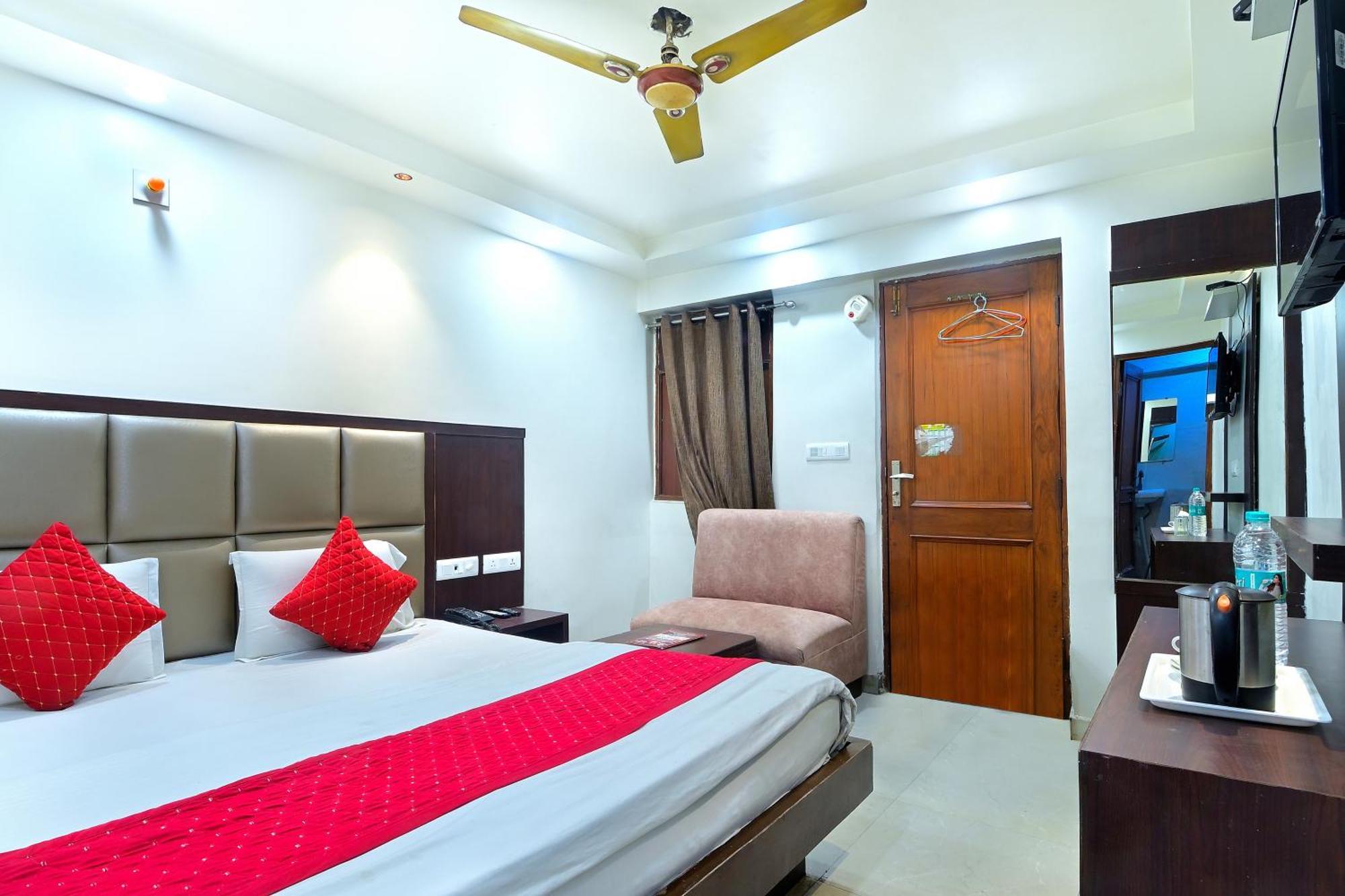 Hotel Maharani Lodge Yeni Delhi Dış mekan fotoğraf
