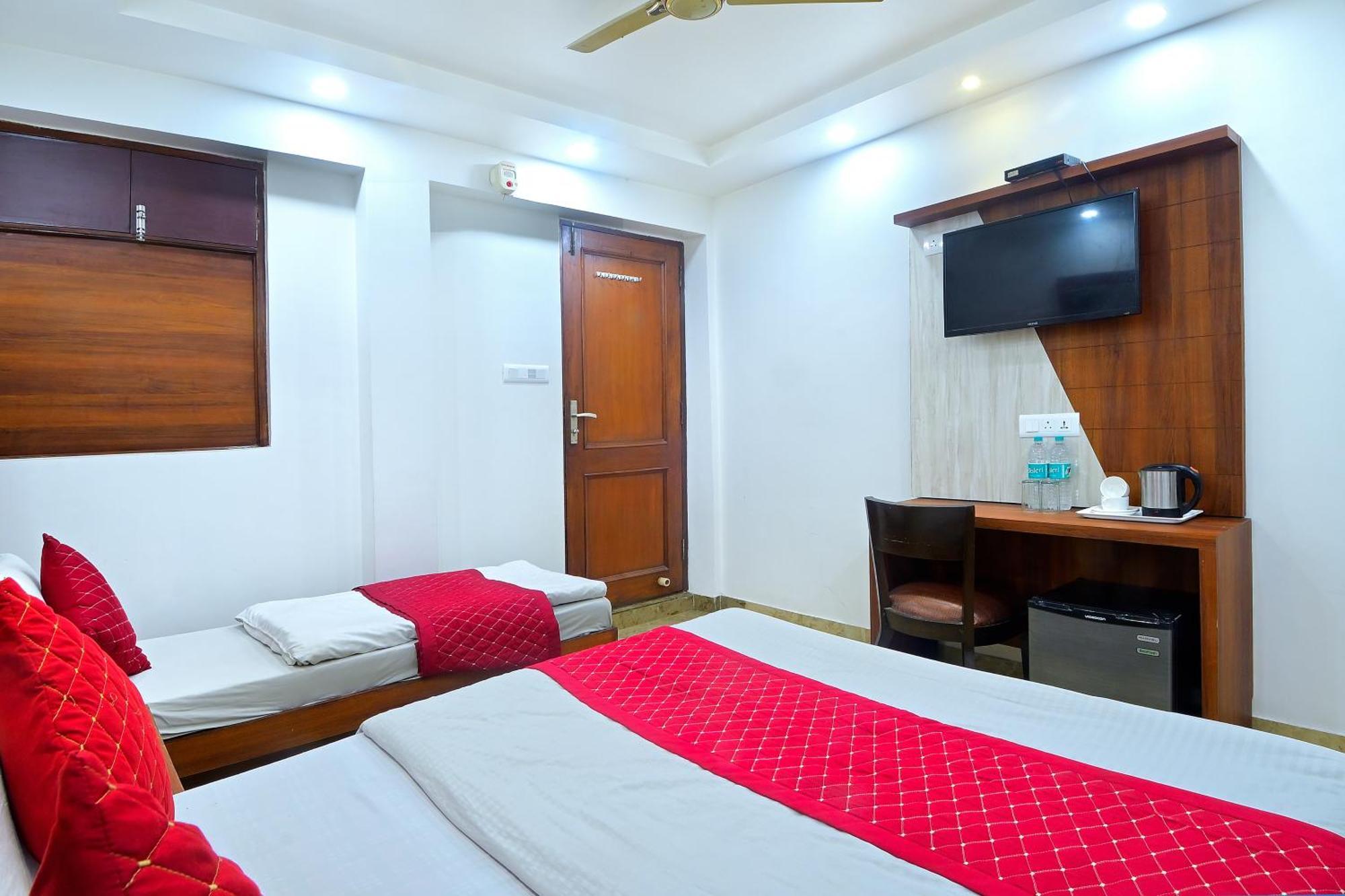 Hotel Maharani Lodge Yeni Delhi Dış mekan fotoğraf